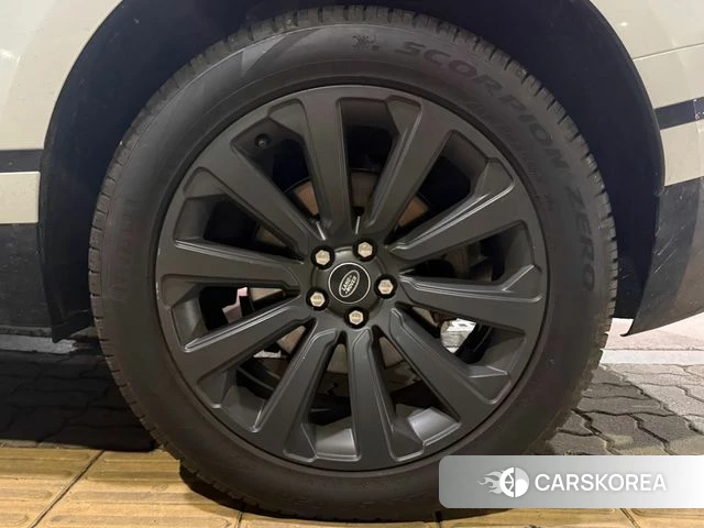 Land Rover Range Rover Velar id 4518749 из Кореи 8
