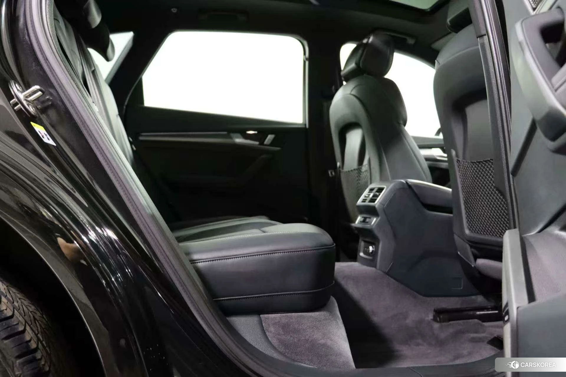 Audi Q5L id 4510824 из Китая 8