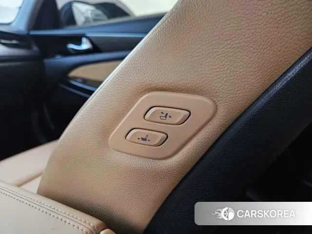 Kia K7 Premier Hybrid id 3621506 из Кореи 8