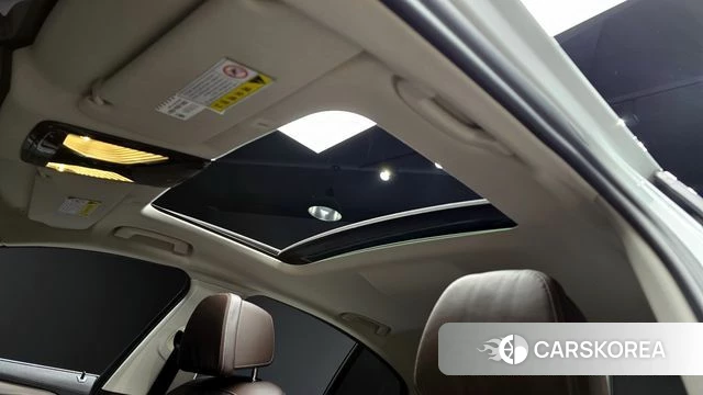 BMW 5 Series (G30) id 3853297 из Кореи 8