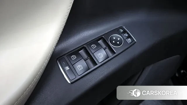 Tesla Model X id 3024314 из Кореи 8