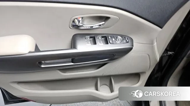 Kia The New Carnival id 3552559 из Кореи 8