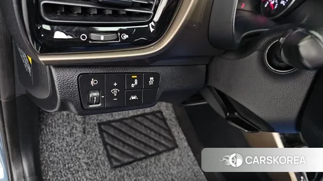 Kia Stonic id 3357263 из Кореи 8