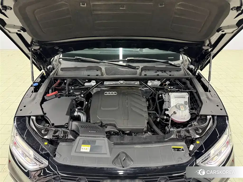 Audi Q5L id 4548115 из Китая 8