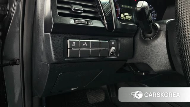 Ssangyong Rexton Sports Cannes id 4632791 из Кореи 8
