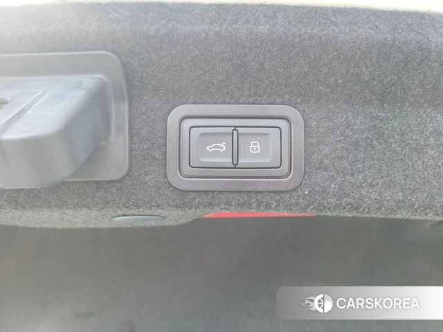 Audi A6 (C8) id 4592755 из Кореи 8