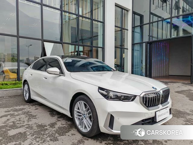 BMW 5 series id 4276043 из Китая 8