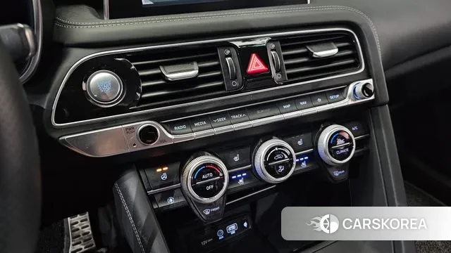 Genesis G70 id 3009100 из Кореи 8