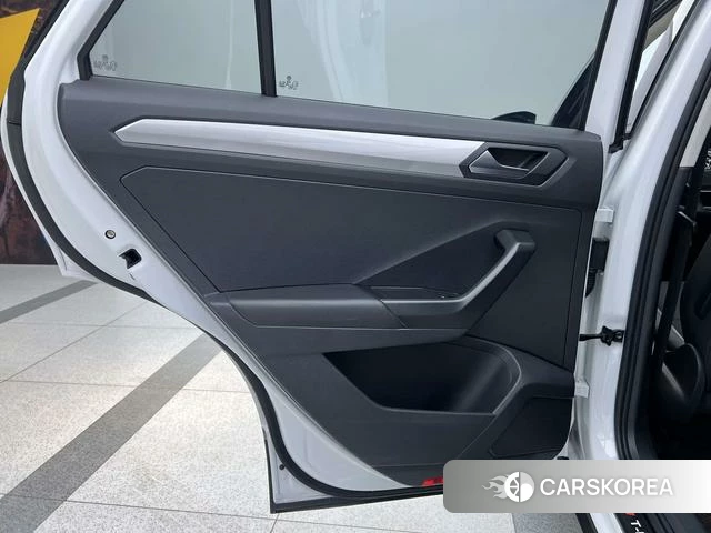 Volkswagen Exploring songs id 4278722 из Китая 8