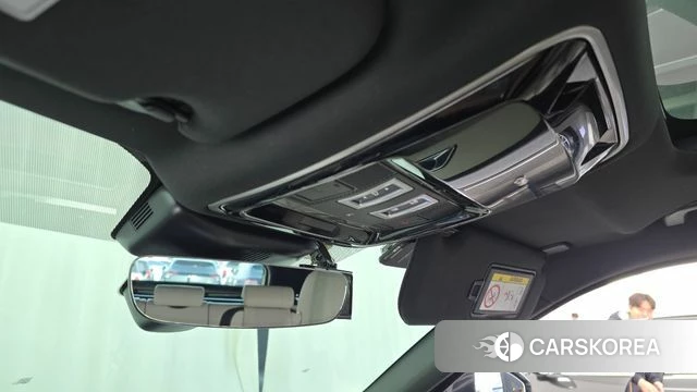 Land Rover Range Rover Velar id 3844617 из Кореи 8