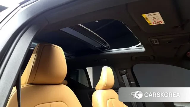 Volvo XC40 id 3551516 из Кореи 8