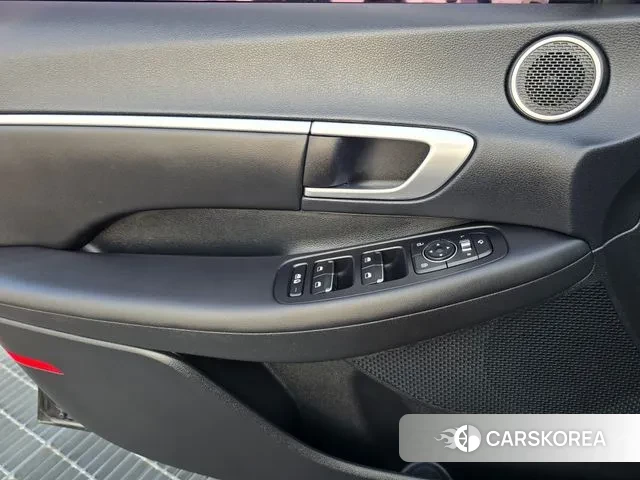 Hyundai Sonata (DN8) id 3429119 из Кореи 8