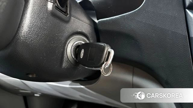 Hyundai The New Grand Starex id 4384404 из Кореи 8