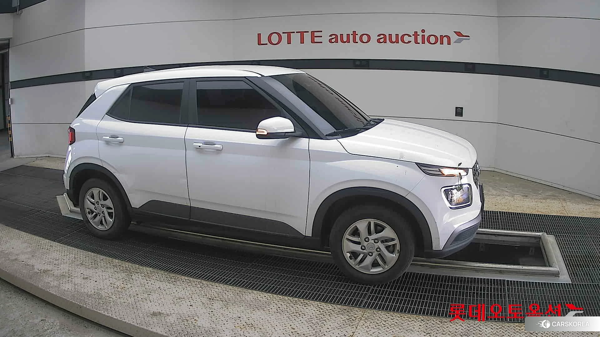 Hyundai Venue id 4289503 из Кореи 8