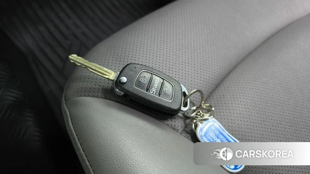 Hyundai The New Grand Starex id 4490703 из Кореи 8