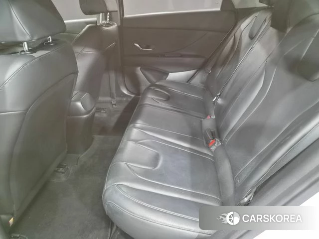 Hyundai Avante Hybrid (CN7) id 4513162 из Кореи 8