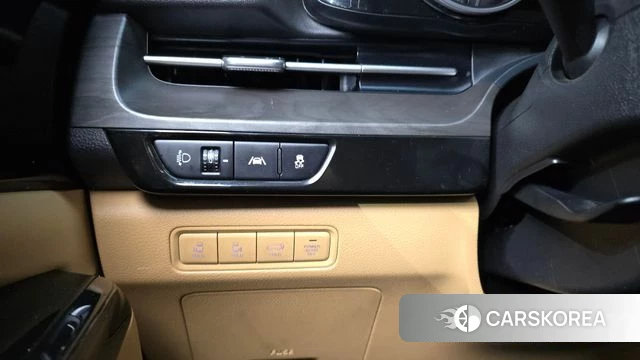 Kia Carnival 4th generation id 4284135 из Кореи 8