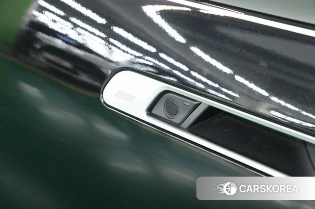 BMW 7 Series (G70) id 4880411 из Кореи 8