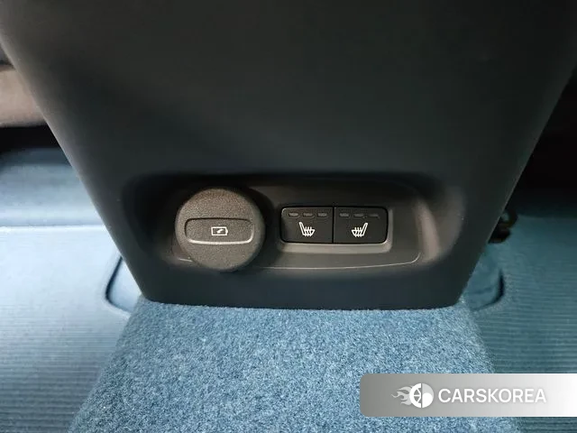 Volvo C40 Richards id 3042533 из Кореи 8