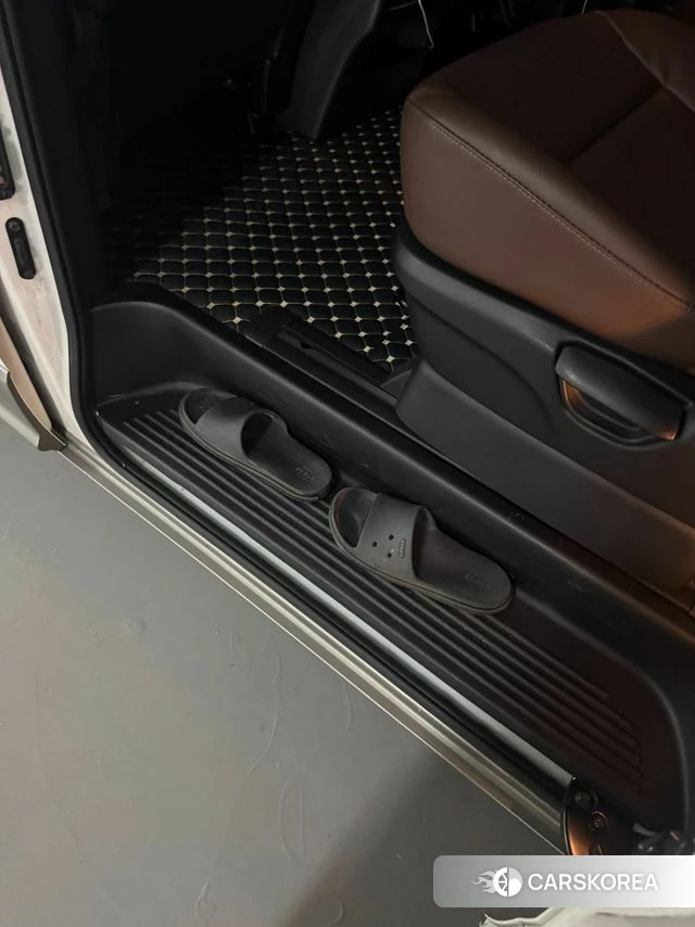 Hyundai The New Grand Starex id 4179920 из Кореи 8