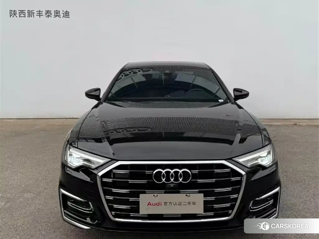 Audi A6L id 4546221 из Китая 8