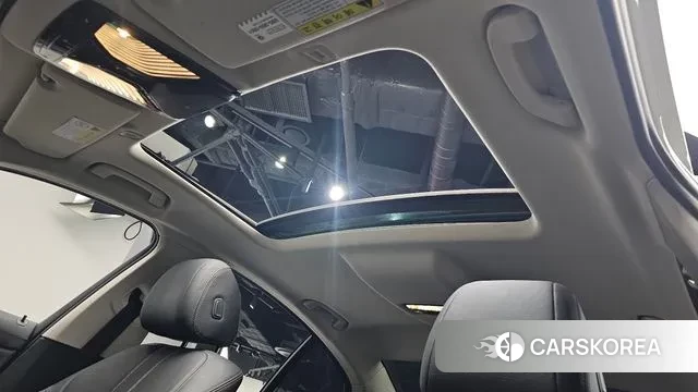 BMW 5 Series (G30) id 3403066 из Кореи 8