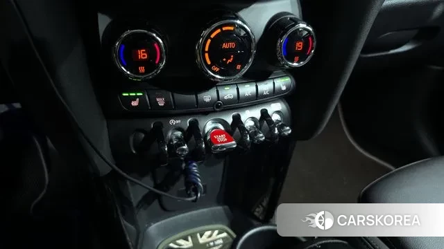 Mini Cooper S id 3116435 из Кореи 8