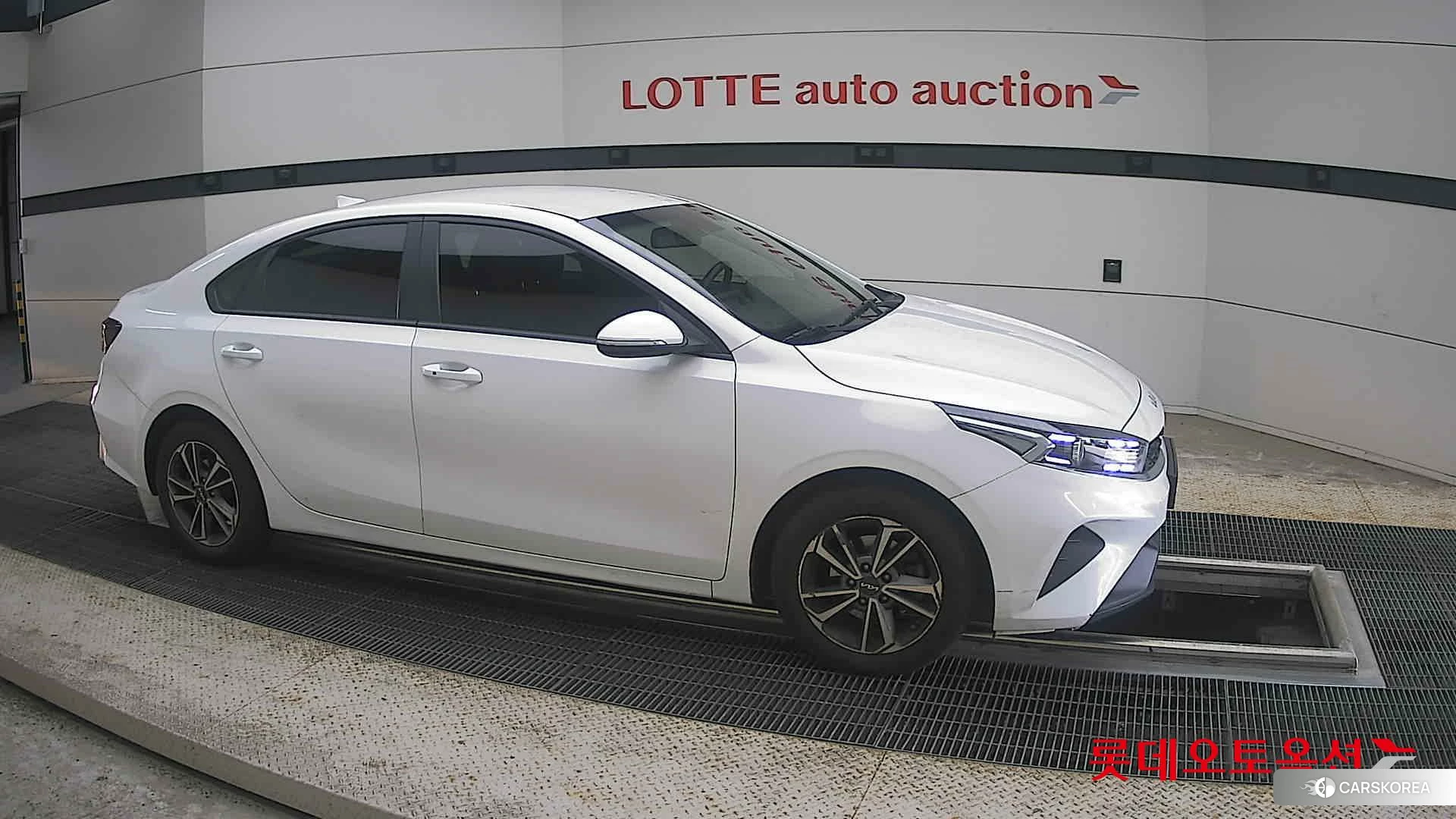Kia K3 id 4504348 из Кореи 8