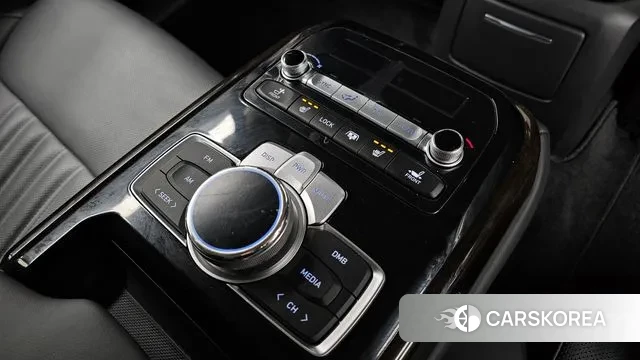 Genesis G90 id 3607702 из Кореи 8