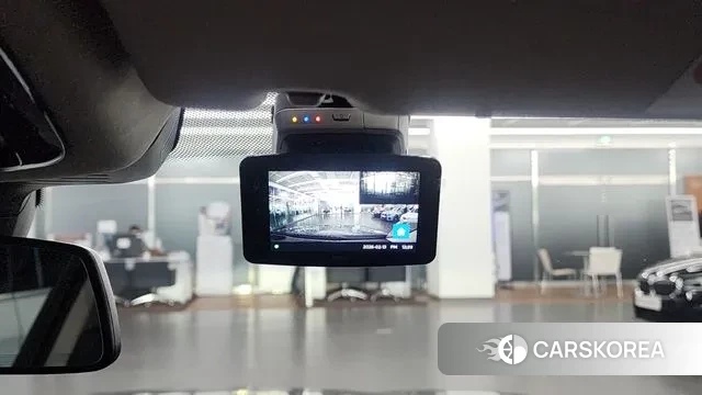 BMW 5 Series (G30) id 3696761 из Кореи 8