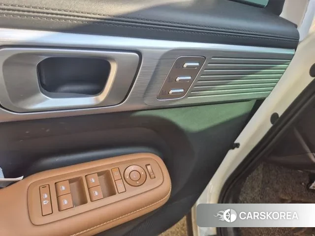 Hyundai Santa Fe (MX5) id 3431834 из Кореи 8