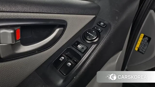 Hyundai The New Grand Starex id 3631192 из Кореи 8