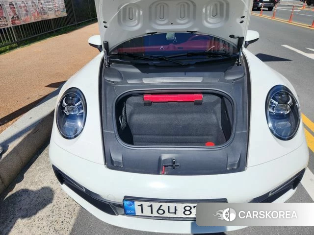 Porsche 911(992) id 4382606 из Кореи 8