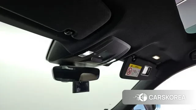 Porsche Taycan id 3264034 из Кореи 8