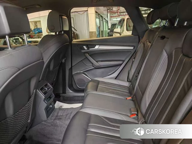Audi Q5L id 4353000 из Китая 8