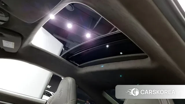 Porsche 911(992) id 3032450 из Кореи 8