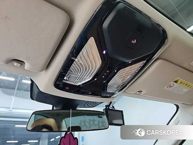 BMW 5 Series (G30) id 3339512 из Кореи 8