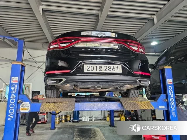 Hyundai Grandeur IG id 3789306 из Кореи 8