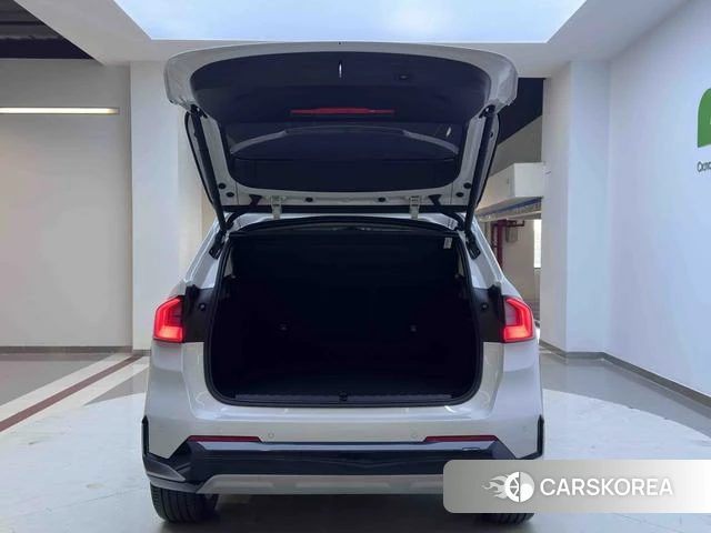 BMW X1 id 4301414 из Китая 8