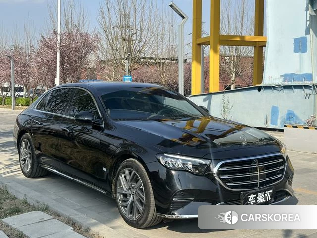 Mercedes-Benz E-class id 3913664 из Китая 8