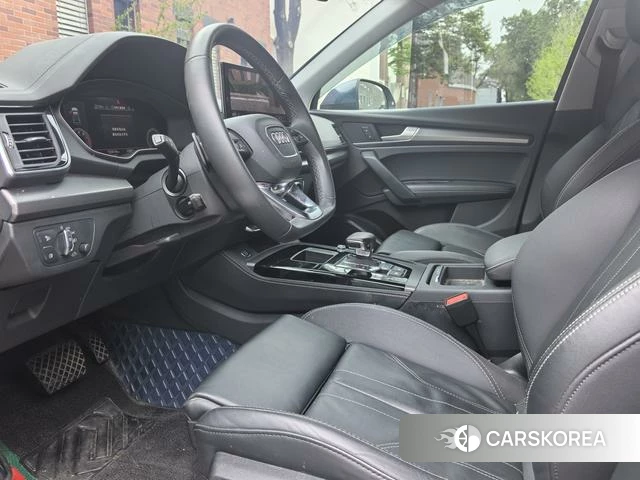 Audi Q5L id 4208569 из Китая 8
