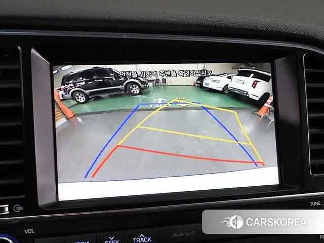 Hyundai Avante AD id 3041506 из Кореи 8