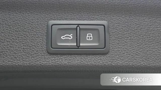 Audi Q3 (F3) id 4921237 из Кореи 8
