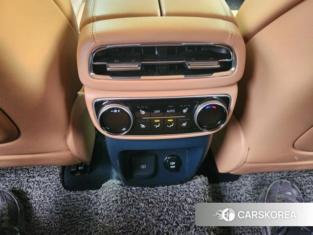 Genesis GV80 id 4530011 из Кореи 8