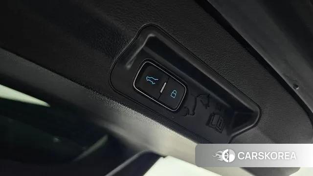 Ford Explorer 6th Generation id 3011738 из Кореи 8