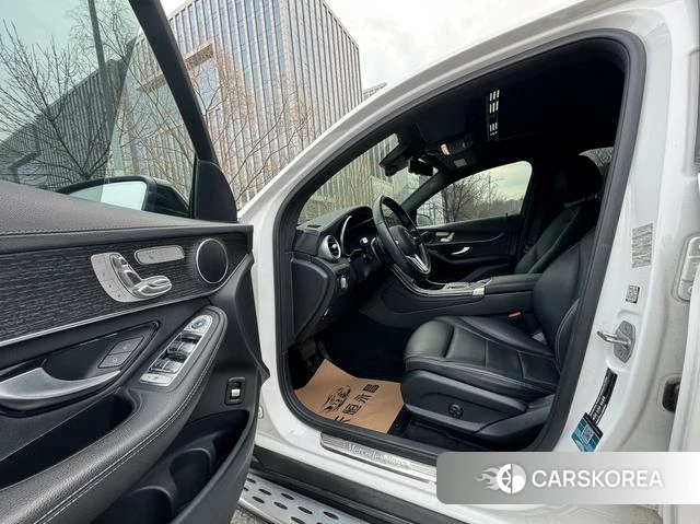 Mercedes-Benz GLC Coupe id 4257415 из Китая 8