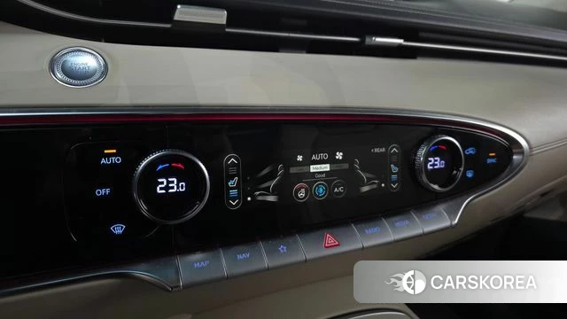 Genesis GV70 id 3852245 из Кореи 8