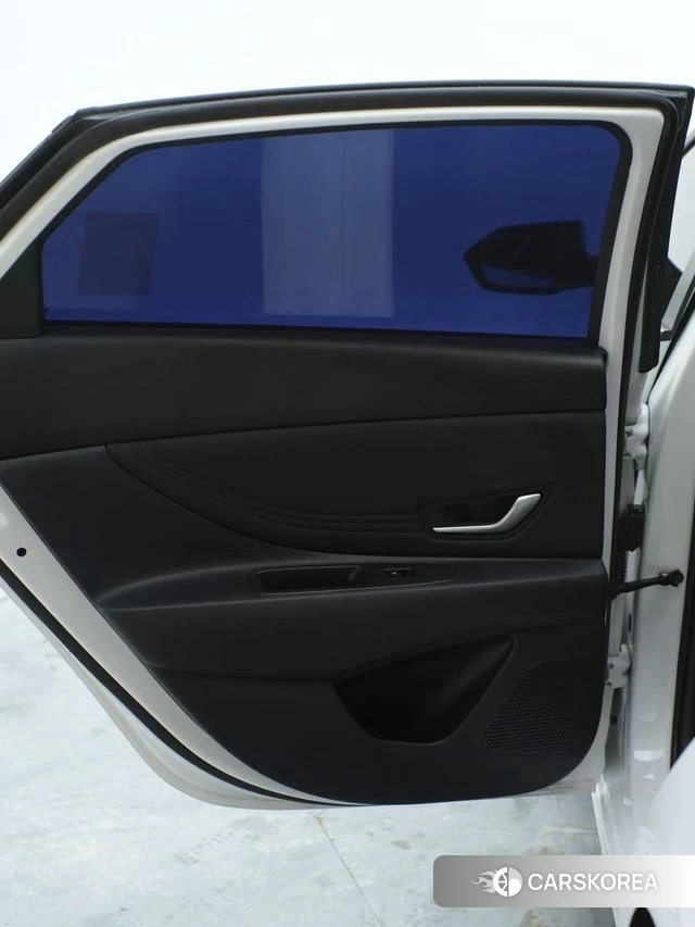 Hyundai Elantra id 4277459 из Китая 8