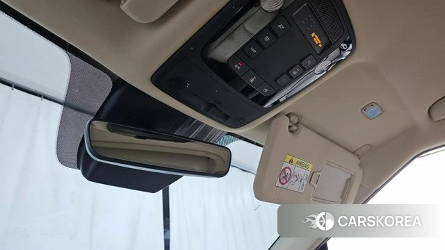Kia Carnival 4th generation id 4647016 из Кореи 8