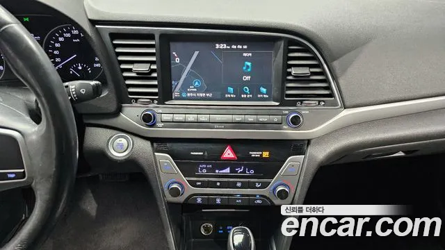 Hyundai Avante AD id 2588268 из Кореи 8